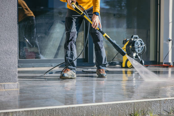 Post-Construction Pressure Washing in Lake Villa, IL